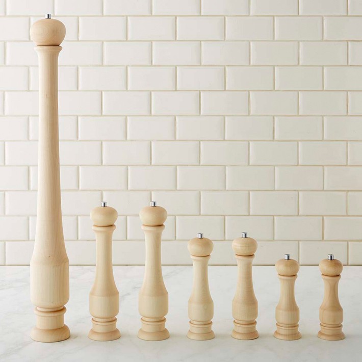 Williams Sonoma Traditional Maple Wood Salt &amp; Pepper Mills