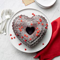 Nordic Ware Nonstick Cast Aluminum Scallop Heart Bundt&#174; Cake Pan