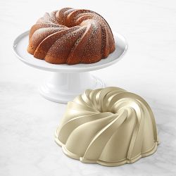 Nordic Ware Cast Aluminum Nonstick Swirl Bundt Pan, 10 Cup