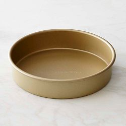 Williams Sonoma Goldtouch® Pro Nonstick Round Cake Pan, 9"