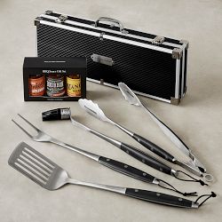 BBQ Set in Black Box with BBQ Sauce