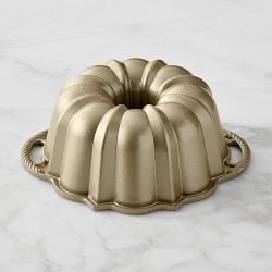 Nordic Ware Cast Aluminum Nonstick Small Anniversary Bundt® Cake Pan, 6-Cup