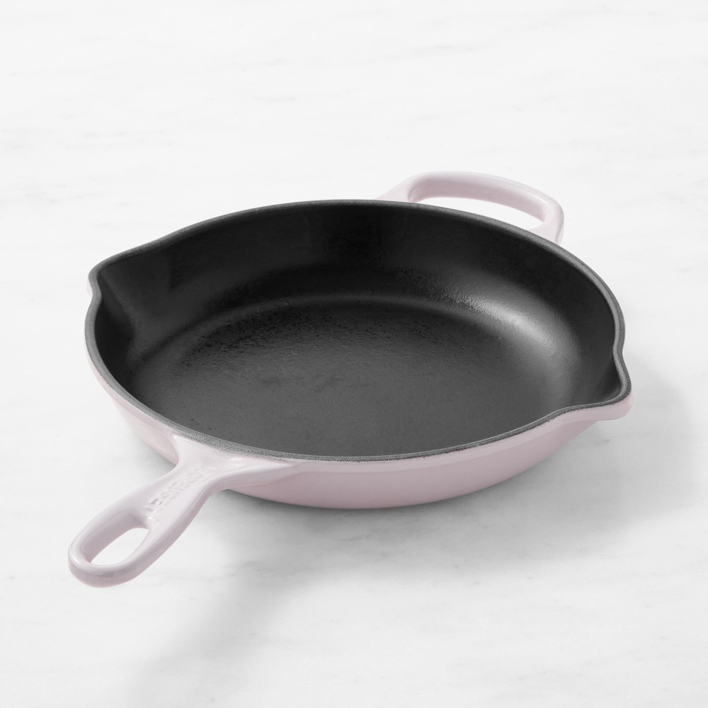 Le Creuset Signature Enameled Cast Iron Skillet 9" Fry Pan in Shallot