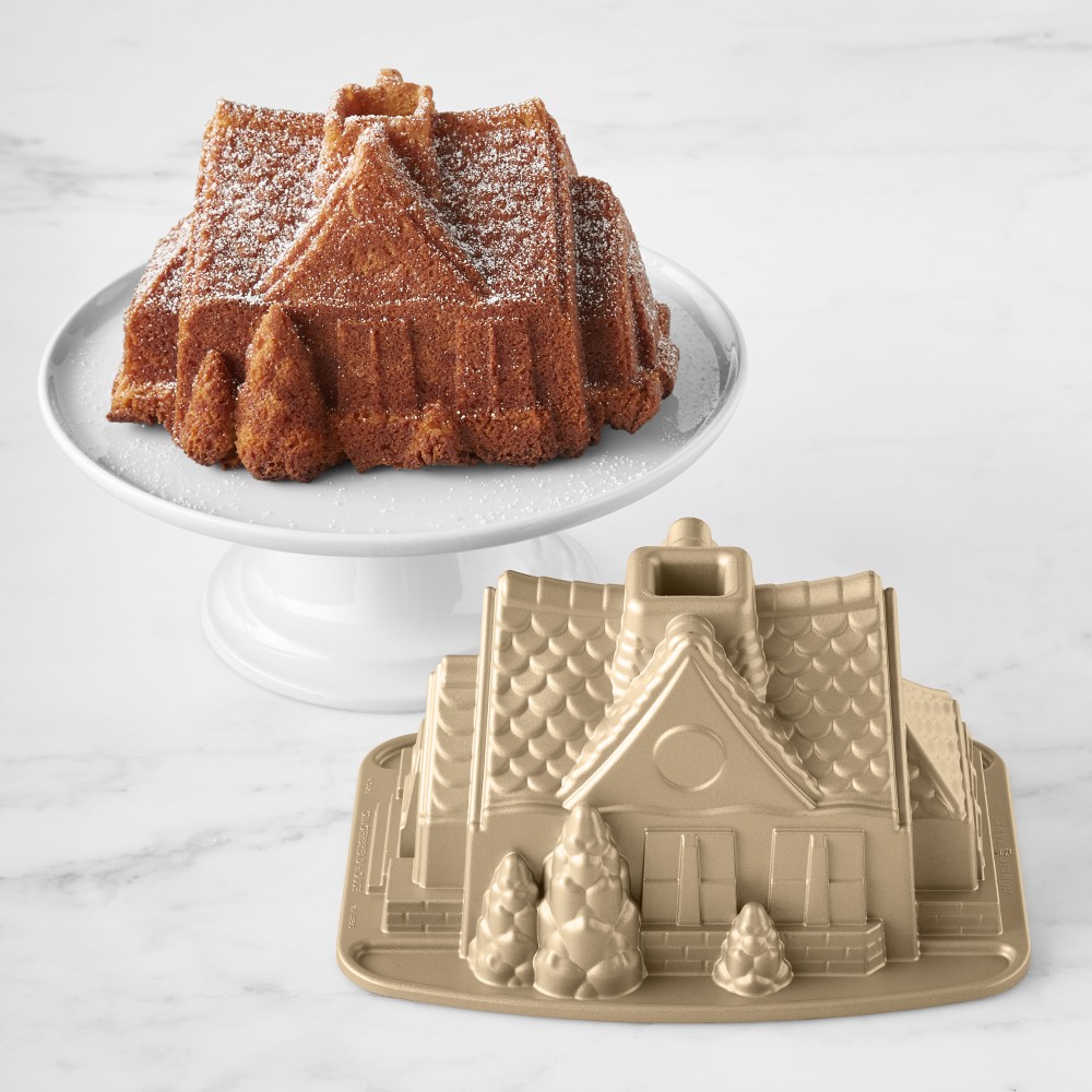 Nordic Ware Nonstick Cast Aluminum Gingerbread House Bundt Pan