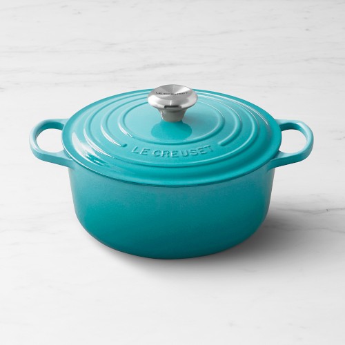 Le Creuset Signature Enameled Cast Iron Round Dutch Oven, 5 1/2-Qt., Caribbean