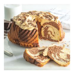 Brian Hart Hoffman: The Bundt Collection Cookbook + Bundt Pan