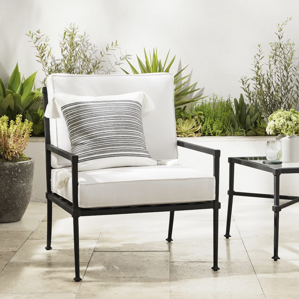 Rosada Textured Outdoor Pillow Cover