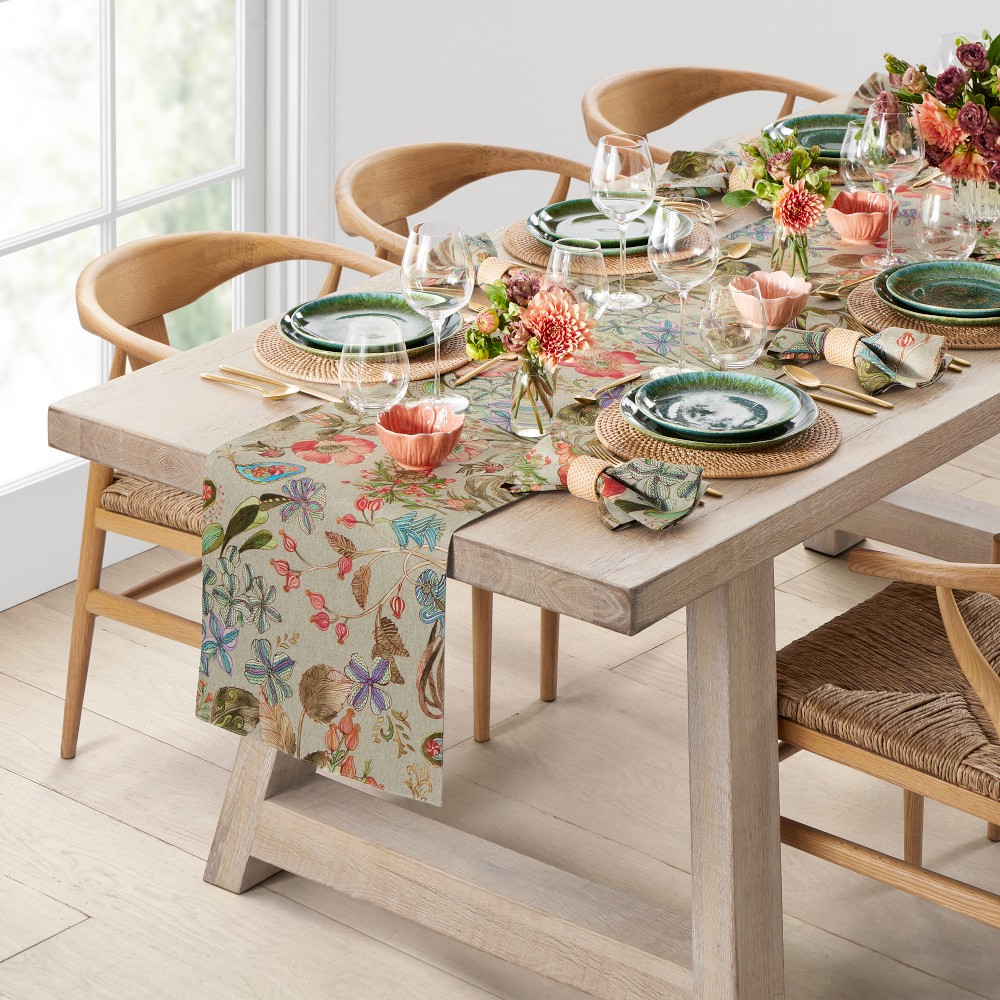 Fiorella Table Runner, Modern