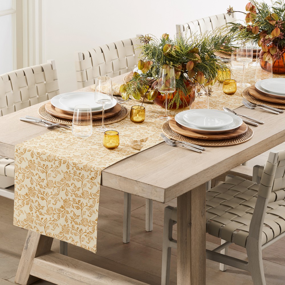 OPEN BOX: Dahlia Table Runner, Yellow