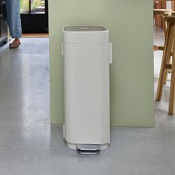 Joseph Joseph Porta&#8482; 40L Easy-empty Step Trash Can