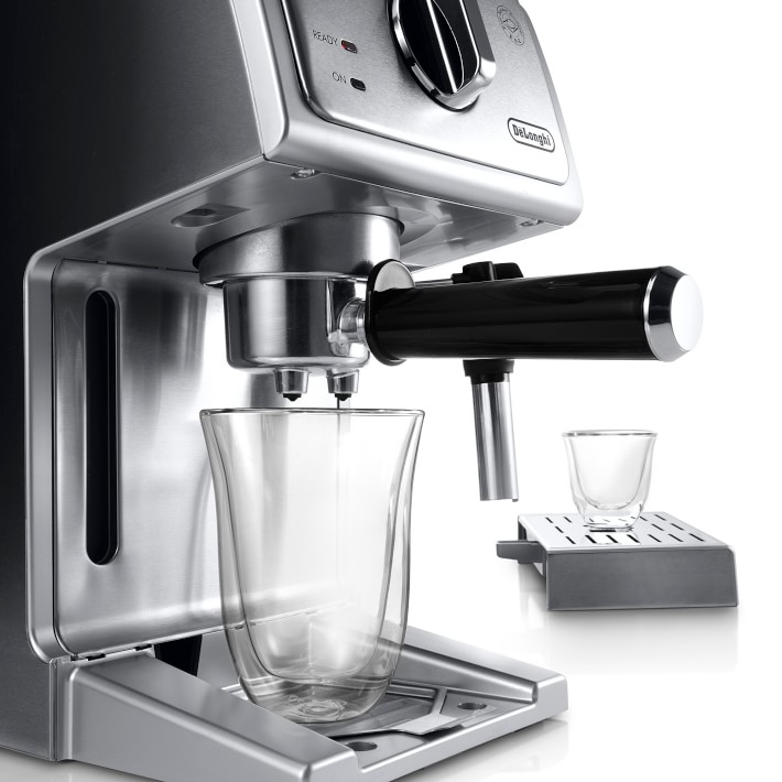 DeLonghi エスプレッソマシン De'Longhi 15 Bar Espresso and Cappuccino Machine | Williams Sonoma
