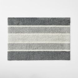 Hold Everything Stair Step Stripe Laundry Mat, 2" x 3"