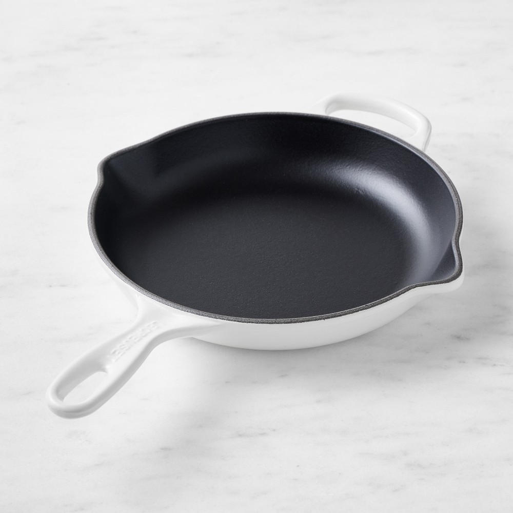 Le Creuset Signature Enameled Cast Iron Skillet Fry Pan