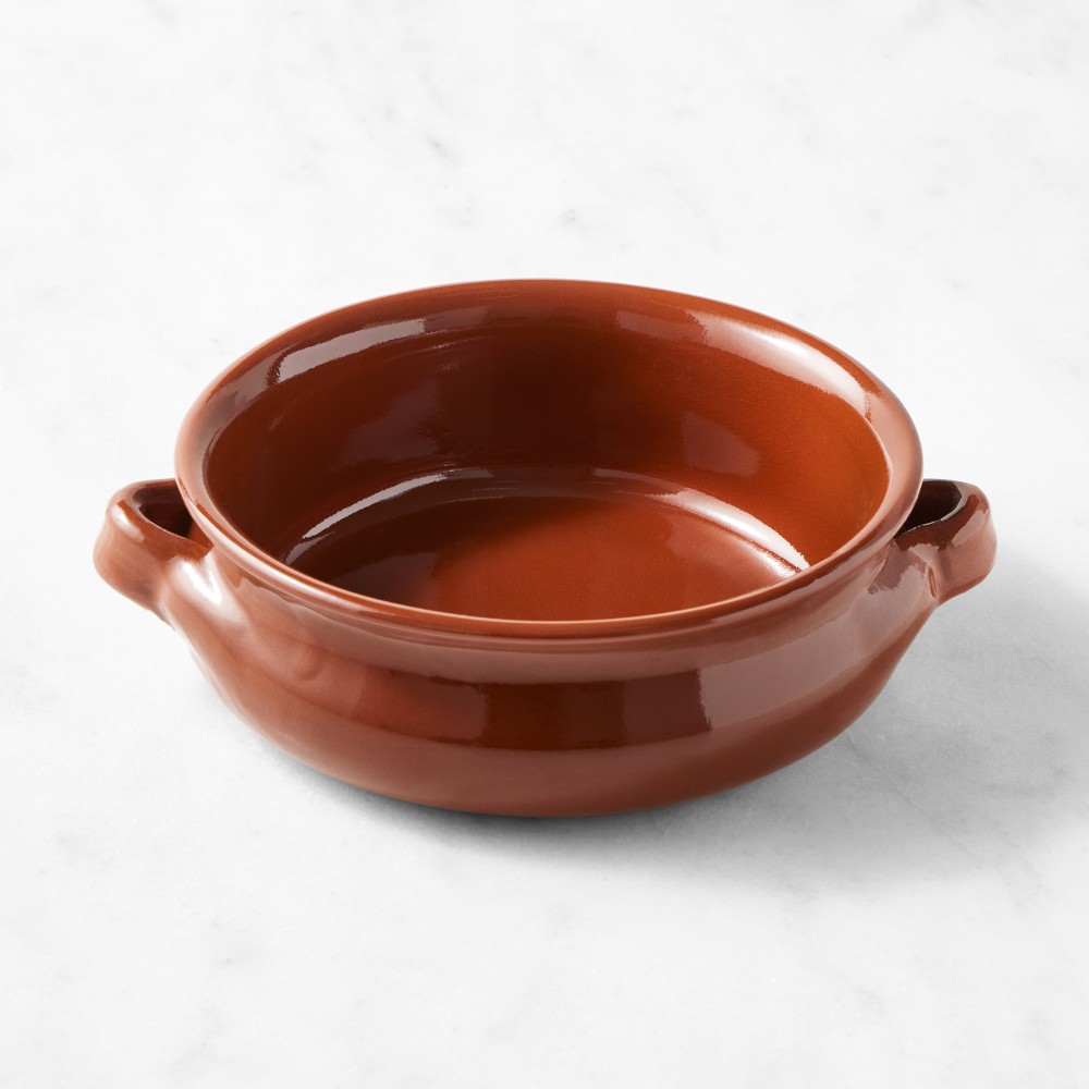 Williams Sonoma Clay Round Cazuela