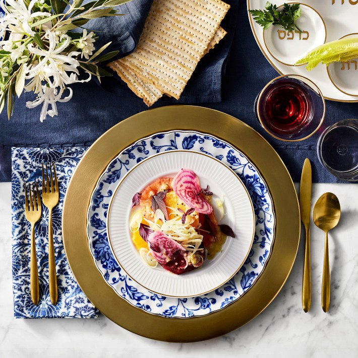 Italian Washed Linen Table Runner | Williams Sonoma