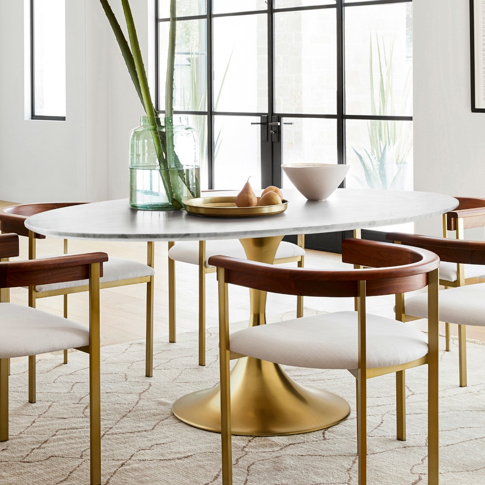 Tulip Oval Pedestal Dining Table (70&quot;)