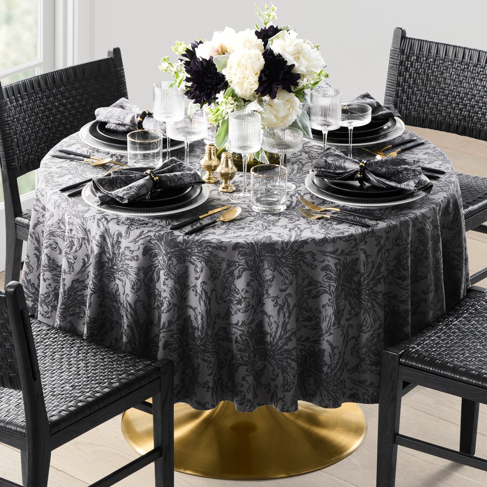 Damask Round Tablecloth, 70"