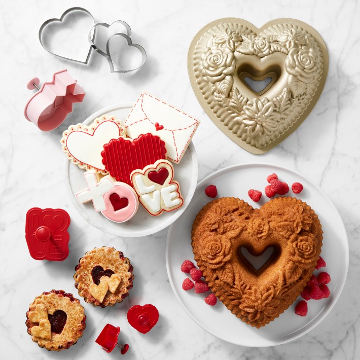 Heart Shaped Williams Sonoma Pie Pan Nordic Ware Nonstick Cast
