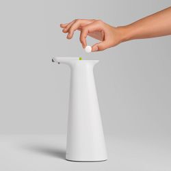 simplehuman&#8482; Sensor Pump Spray