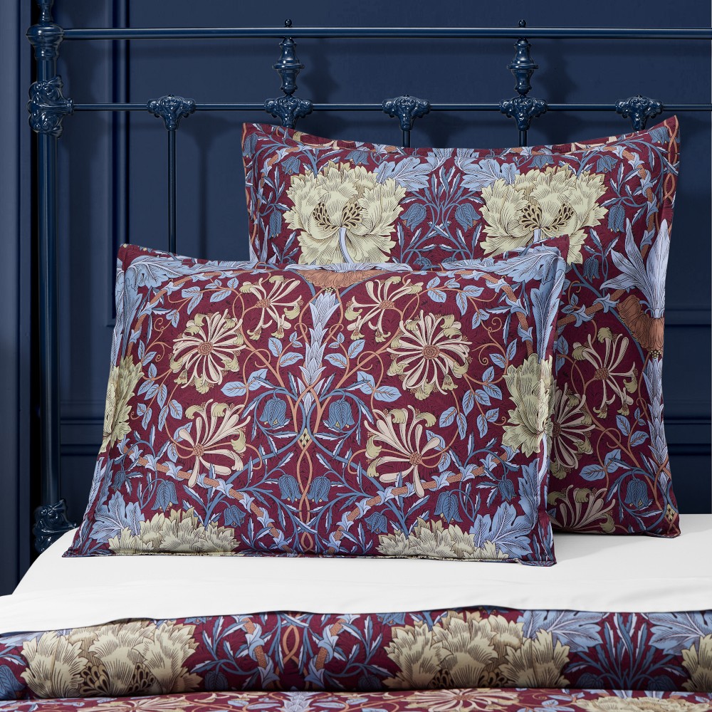 Standard Shams Morris & Co. x Williams Sonoma Home Honeysuckle Tulip in Wine