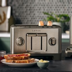Lotus Professional Series The Four Slice&#8482; Toaster