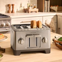 Lotus Professional Series The Four Slice&#8482; Toaster