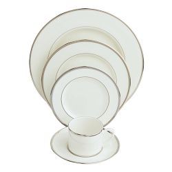 Pickard Signature Dinner Plates