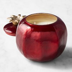 Williams Sonoma Winter Berry Figural Candle
