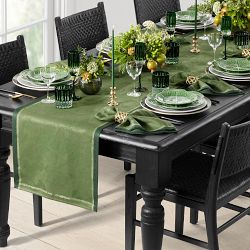 Filomena Jacquard Table Runner, 16"x108"
