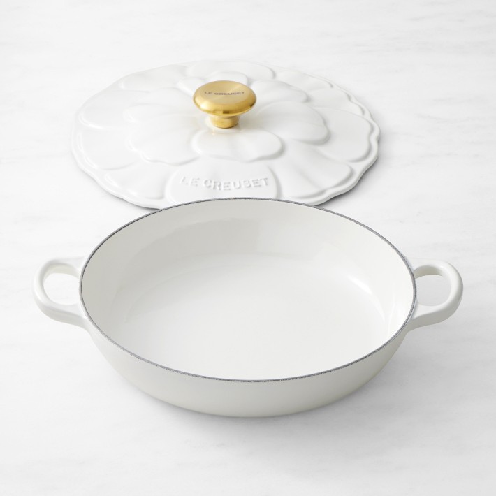 ⚠️【icylittlebear】LE CREUSET Le Creuset Petal Braiser - 2.25-qt Cast Iron - Sea Salt