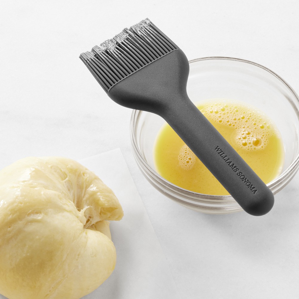 Williams Sonoma Goldtouch® Pro Silicone Pastry Brush - 2 1/2"