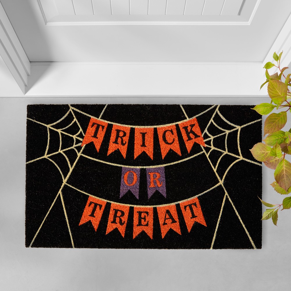 Williams Sonoma Trick or Treat Doormat