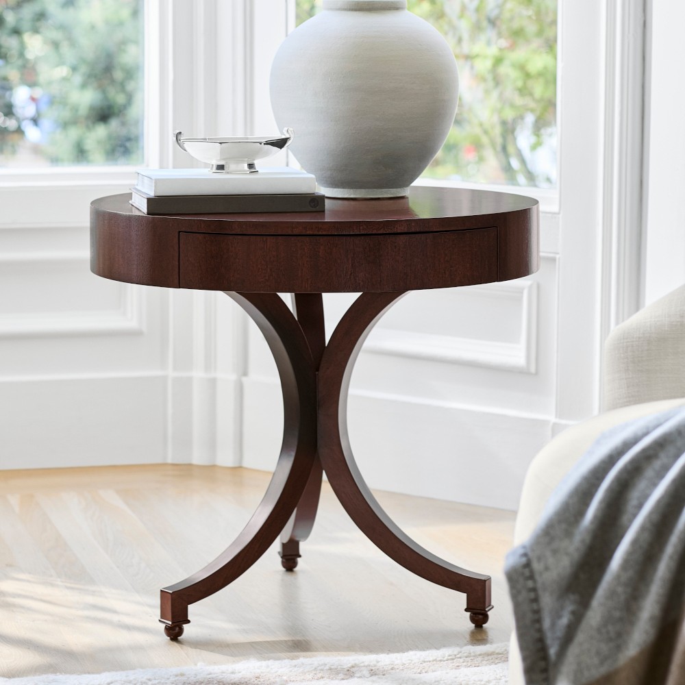 Wells Round Side Table (22&quot;)