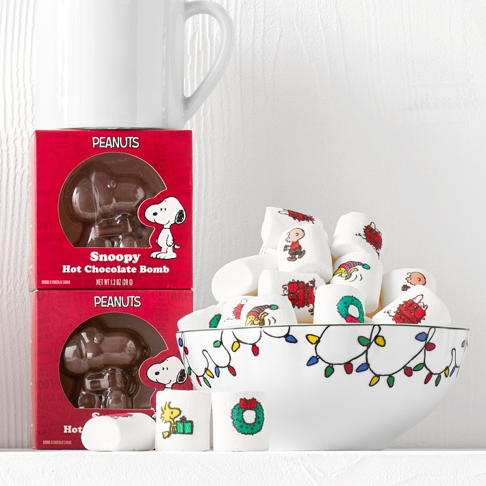 PEANUTS™ x Williams Sonoma Snoopy Marshmallows | Williams Sonoma