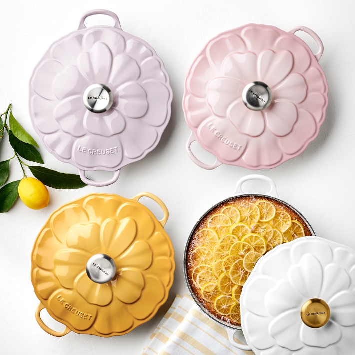 【美品】LE CREUSET　ウィンザーポット　シュガーブルー　16cm Le Creuset Signature Round Sauteuse with Lid, 3.5 qt. | Sur
