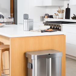 simplehuman&#8482; 4-Liter Compost Caddy