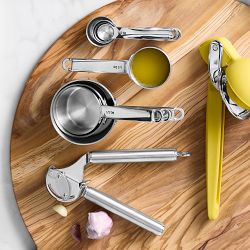 Williams Sonoma Signature Measuring Cups &amp; Spoon Boxed Set