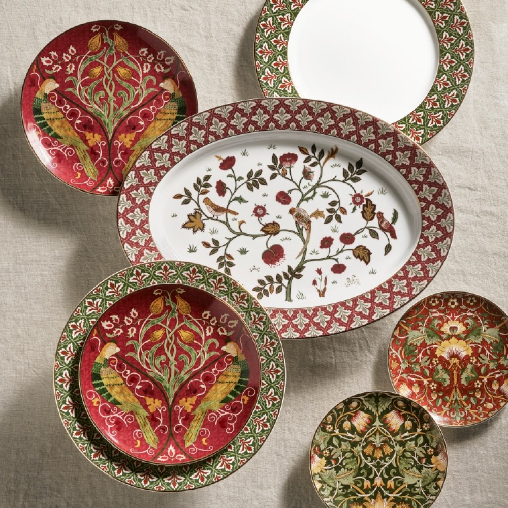 Morris &amp; Co. x Williams Sonoma Essex Dinnerware Collection