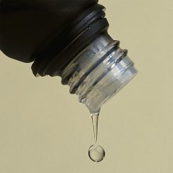 Vitruvi Eucalyptus Essential Oil