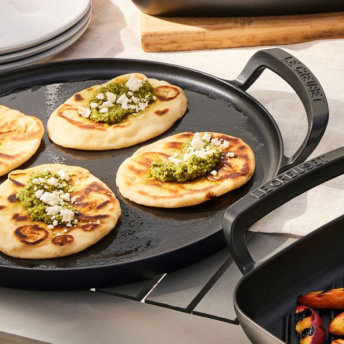 Le Creuset Alpine Outdoor Enameled Cast Iron Pizza Pan, 14