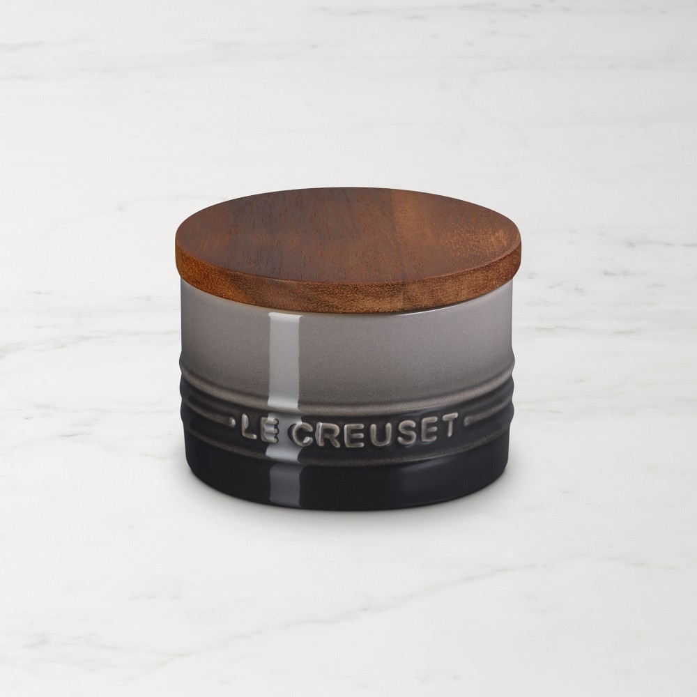 Le Creuset Signature Salt Cellar with Wood Lid - Oyster