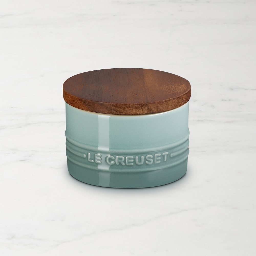 Le Creuset Signature Salt Cellar with Wood Lid
