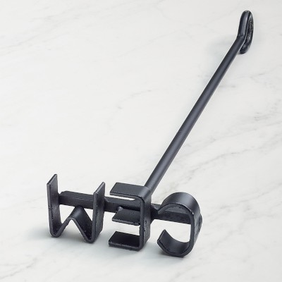 Williams Sonoma Outdoor Cast Iron No-Burn Sauce Pot with Basting Brush