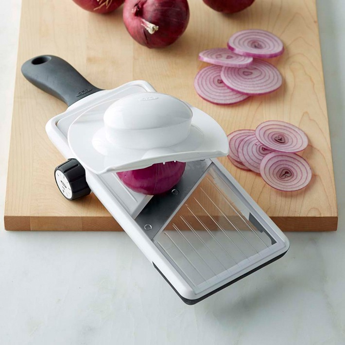 ウィリアムズ ソノマ ピゼルアイロン OXO Handheld Mandoline Slicer | Williams Sonoma