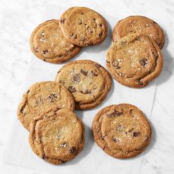 Williams Sonoma Test Kitchen Chocolate Chip Cookies, Set of 8