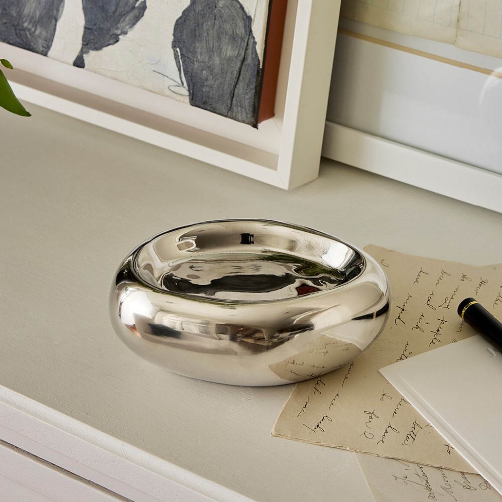 Josh Young x Williams Sonoma Home Ezra Paper Weight
