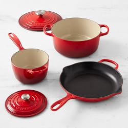 Le Creuset Signature Enameled Cast Iron 5-Piece Cookware Set
