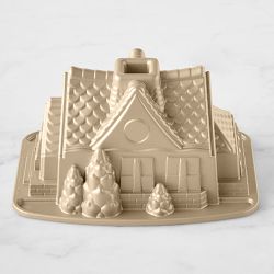 Nordic Ware Nonstick Cast Aluminum Gingerbread House Bundt Pan