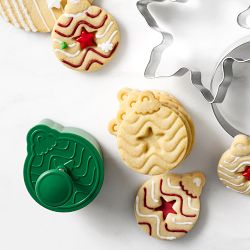 Williams Sonoma Holiday Cookie Cutter Gift, Set of 70