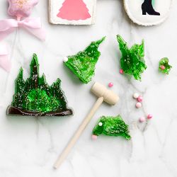 Wicked™ x Williams Sonoma Sugar Breakable Emerald City